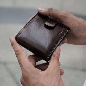 Jekyll & Hide Oxford Billfold Wallet With Coin And Tab Closure, Coffee - Love Luggage