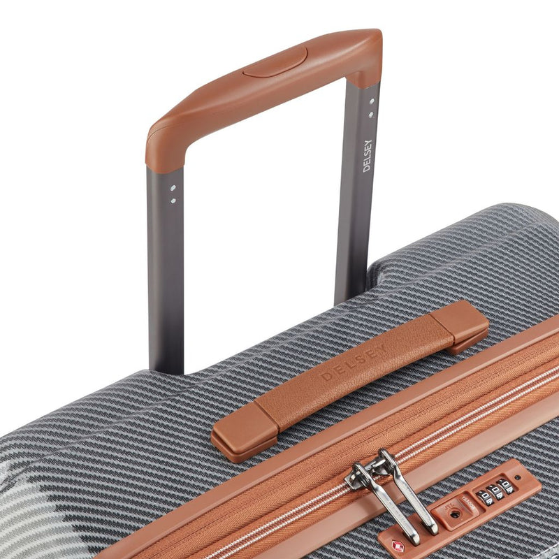 Delsey Helium Ultimate 70cm Medium 3.7Kg Exp Luggage - Silver