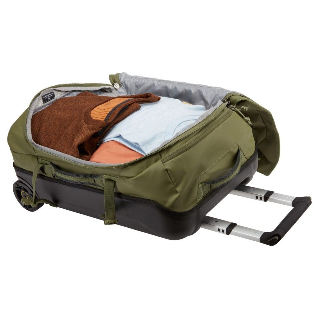 Thule Chasm Carry On Wheeled Duffel 40L Olivine Shipped Fast