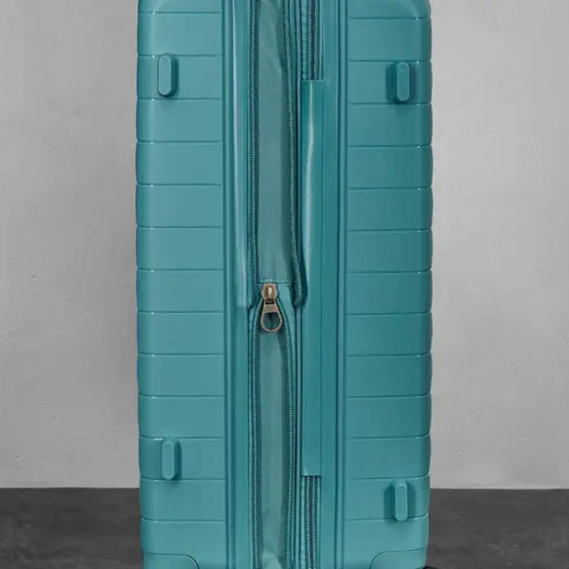 Rock Palma Medium Lightweight Hardsided Suitcase - Seafoam Blue