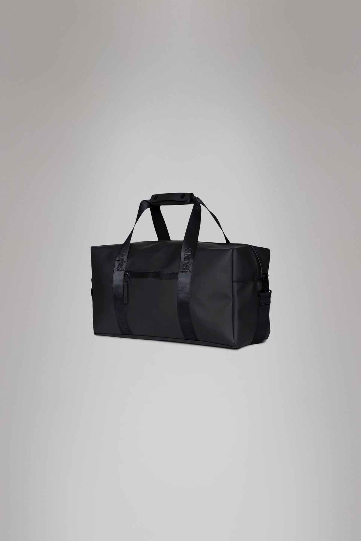 RAINS Trail Gym Bag Black 26L H25 x D22 x W48.50 cm Weekender