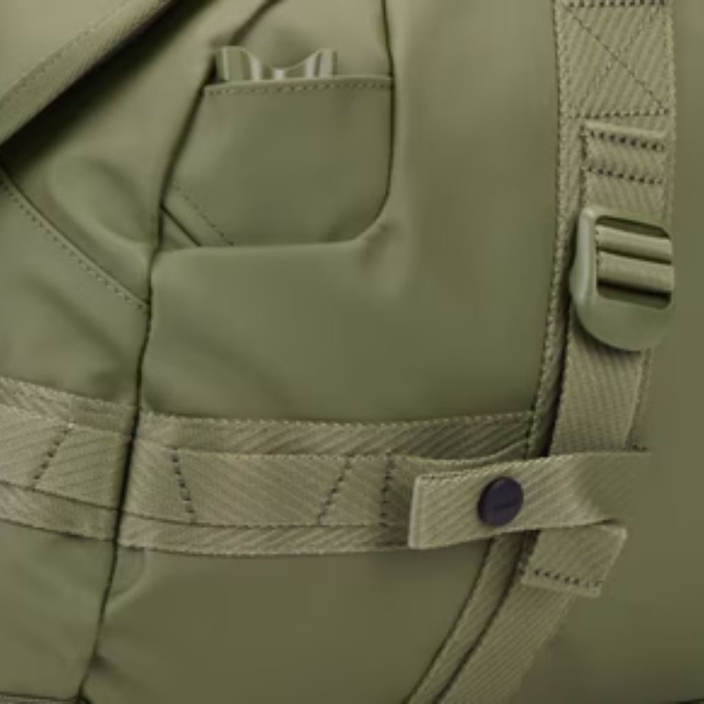 Thule Chasm 70L Duffel / Backpack Bag - Olivine Thule
