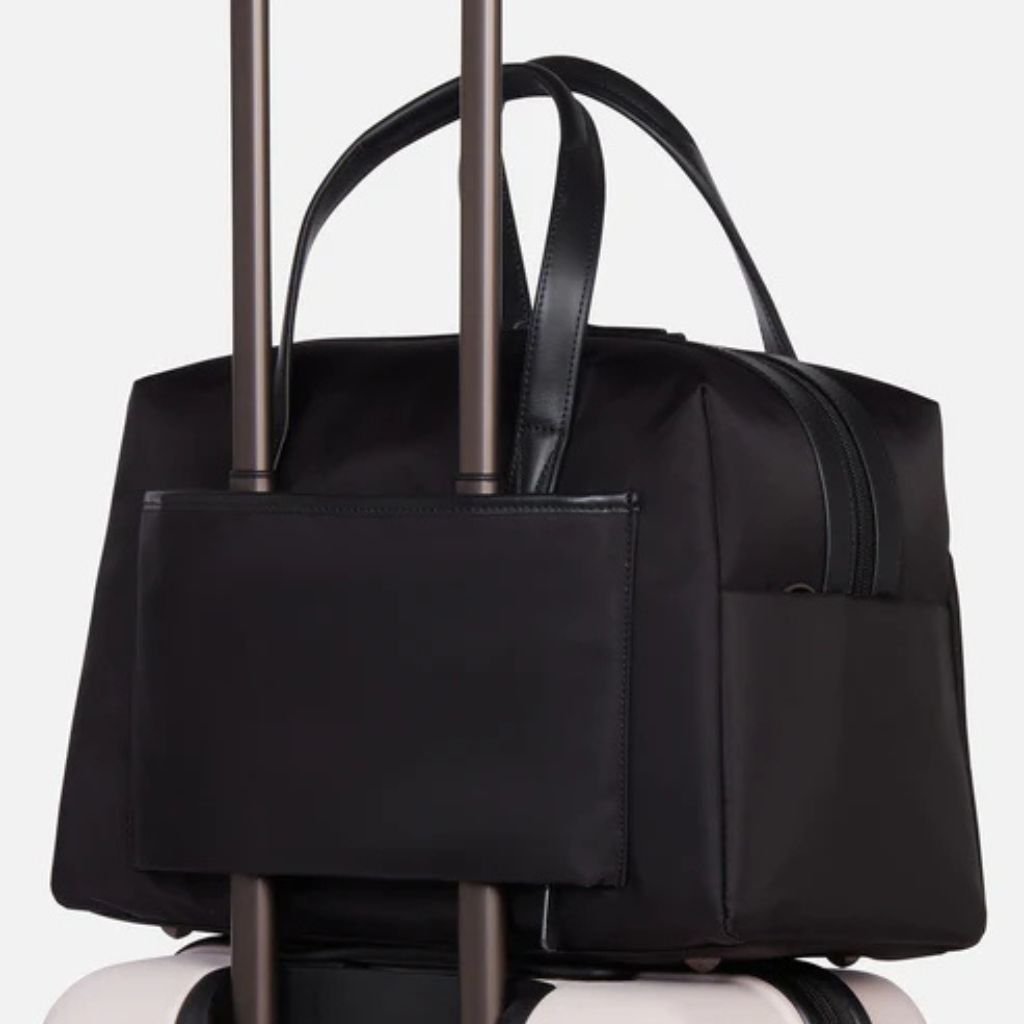 Antler Chelsea Overnight/Gym Bag Black - Love Luggage