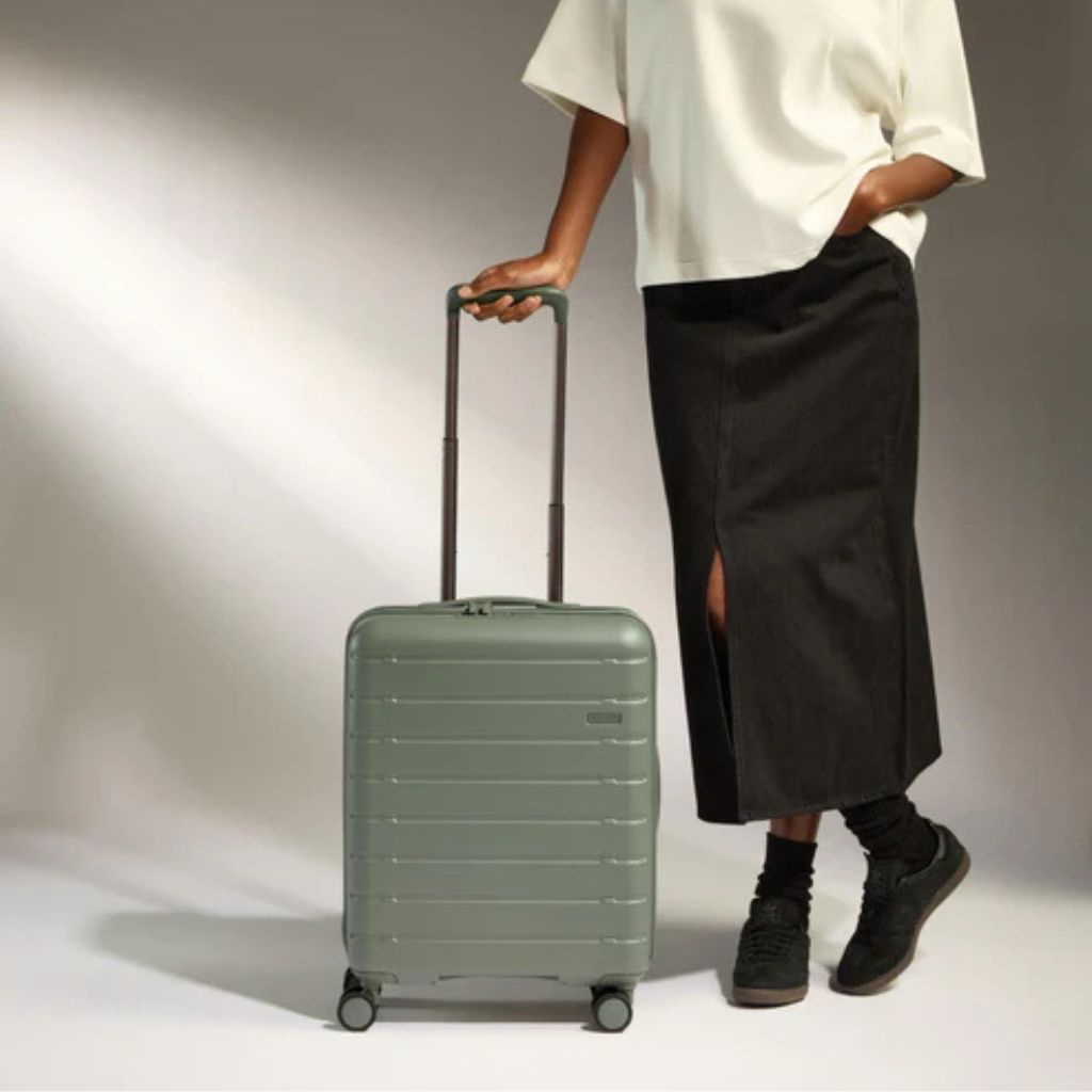 Antler Stamford 2 55cm Carry On Hardsided Luggage - Field Green - Love Luggage