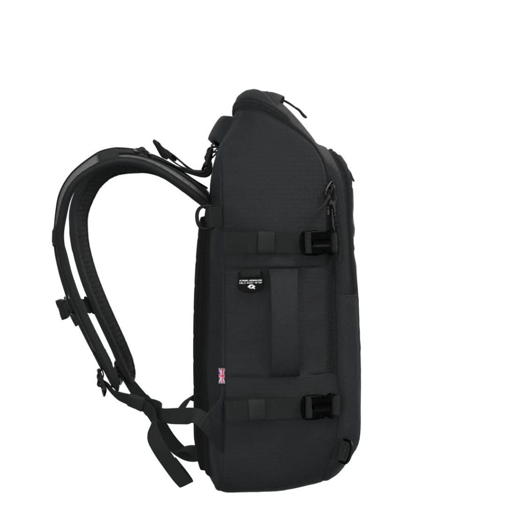 CabinZero ADV PRO 32L Carry On Backpack - Absolute Black - Love Luggage