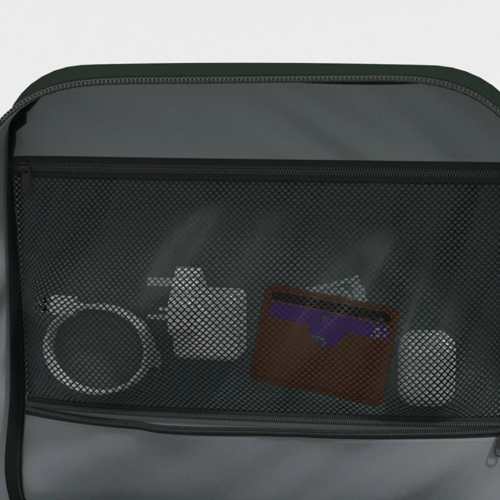 CabinZero Classic 28L Lightweight Carry On Backpack - Black Sand - Love Luggage