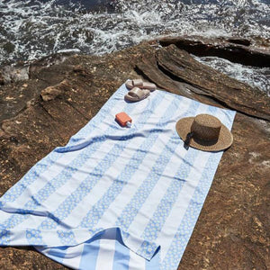 Dock & Bay Beach Towel Cabana Light Collection XL - Daisy Daze - Love Luggage