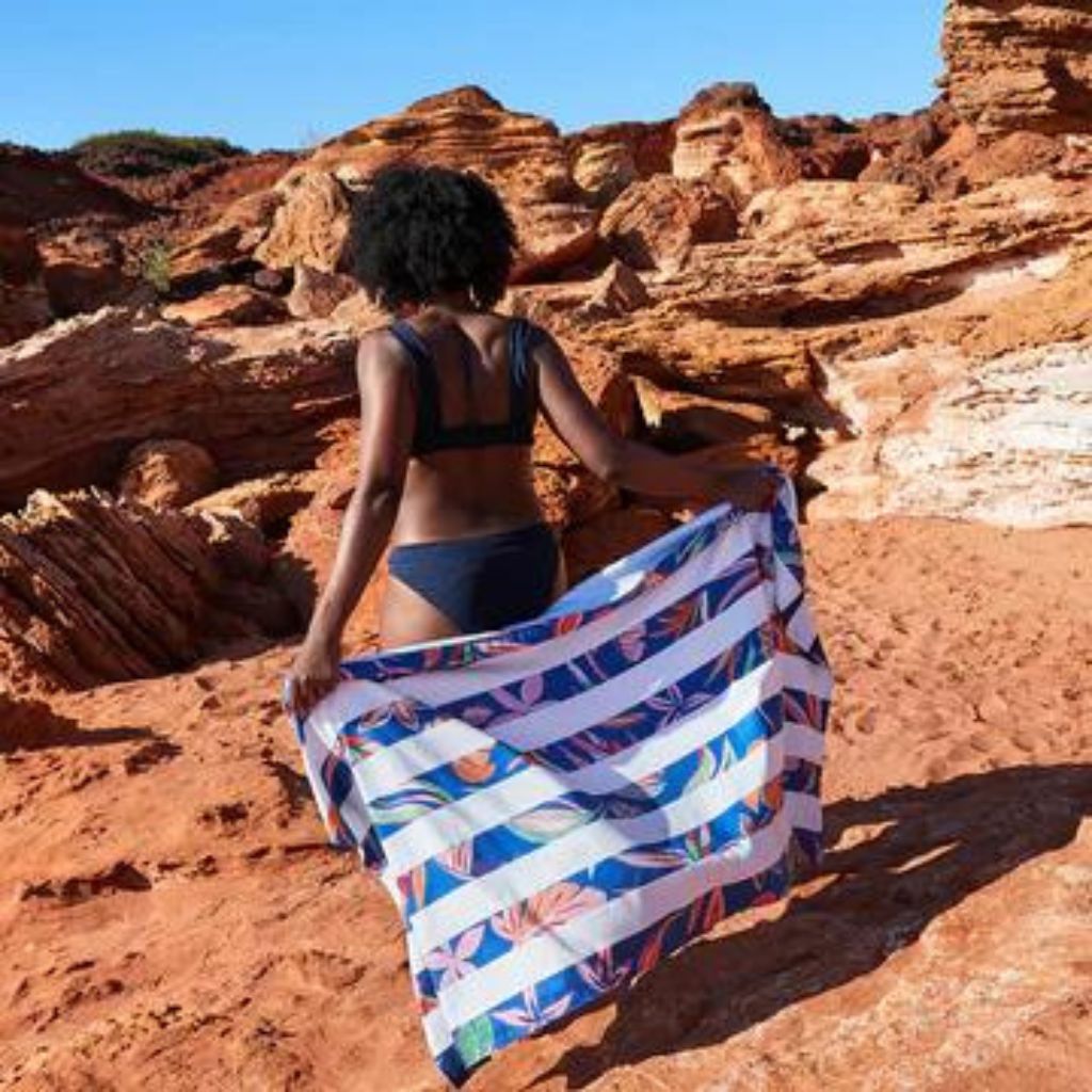 Dock & Bay Beach Towel Cabana Light Collection XL - Tropical Bloom - Love Luggage