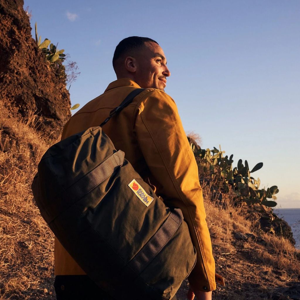 Fjallraven Vardag Duffel 30L Weekender - Black - Love Luggage