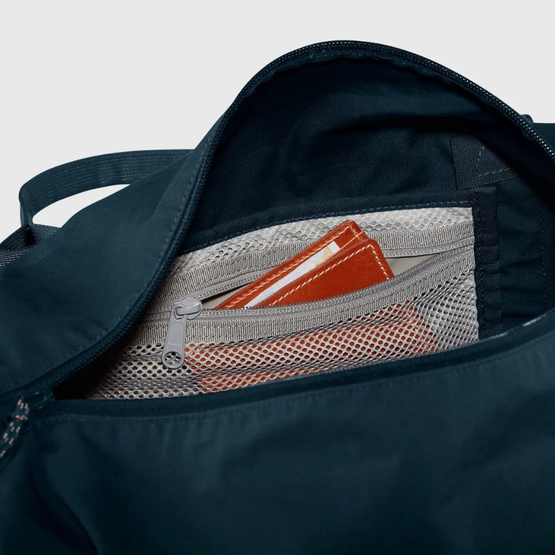 Fjallraven Vardag Duffel 30L Weekender - Black - Love Luggage