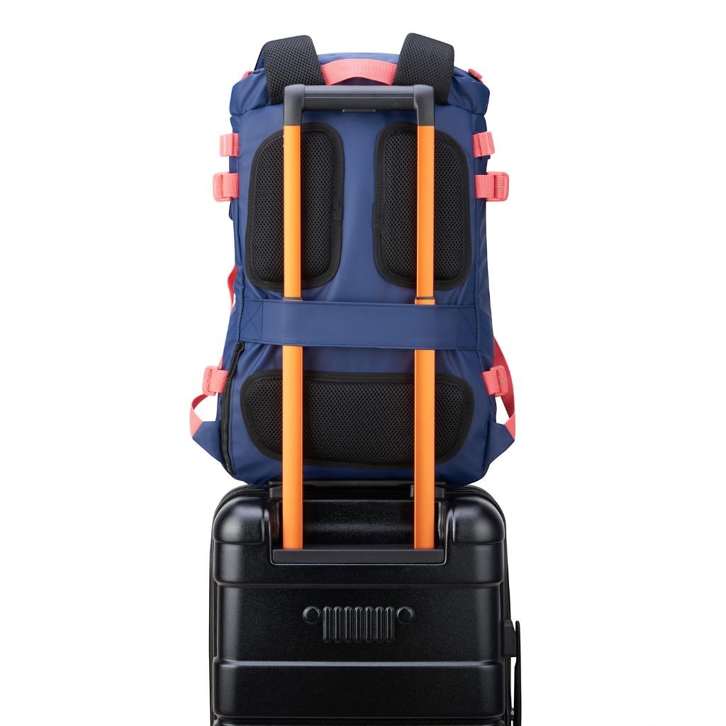 Jeep Cylindrical 17" Laptop Backpack with RFID - Navy - Love Luggage