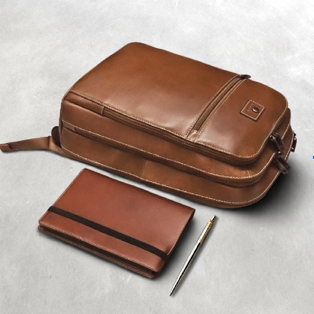 Jekyll & Hide Montana Overnight Business Backpack 45cm, Colt - Love Luggage