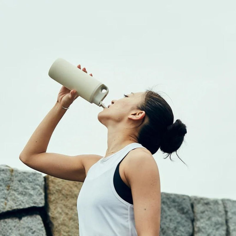 Kinto Active Tumbler Sports Water Bottle 600ml - Ash Pink - Love Luggage
