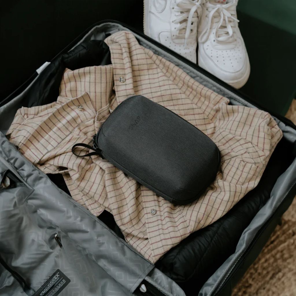 PowerOne Kit - 100W USB - C Charger - White - Love Luggage