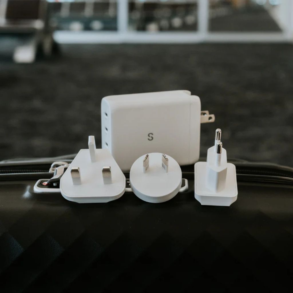 PowerOne Kit - 100W USB - C Charger - White - Love Luggage