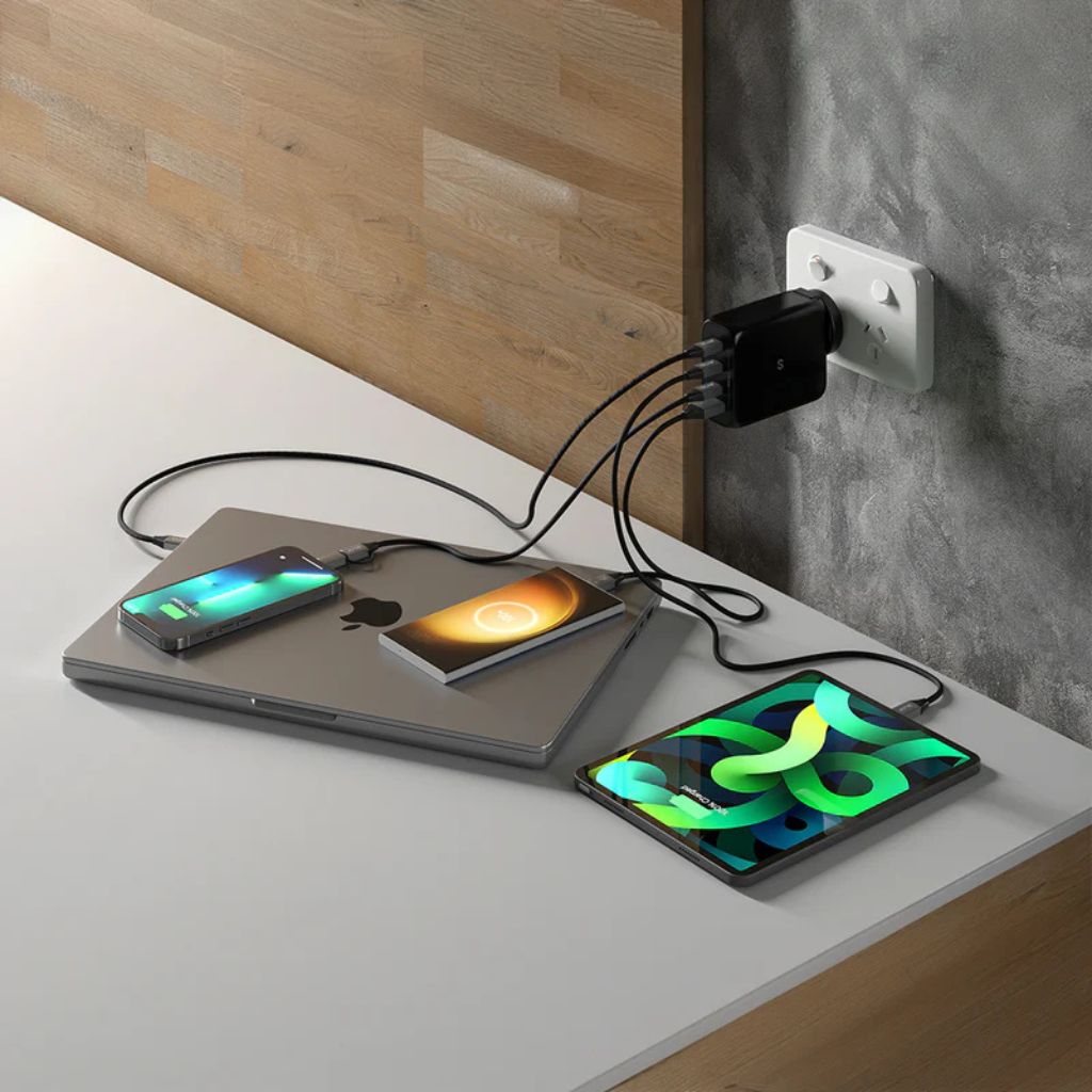 PowerOne Kit - 100W USB - C Charger - White - Love Luggage