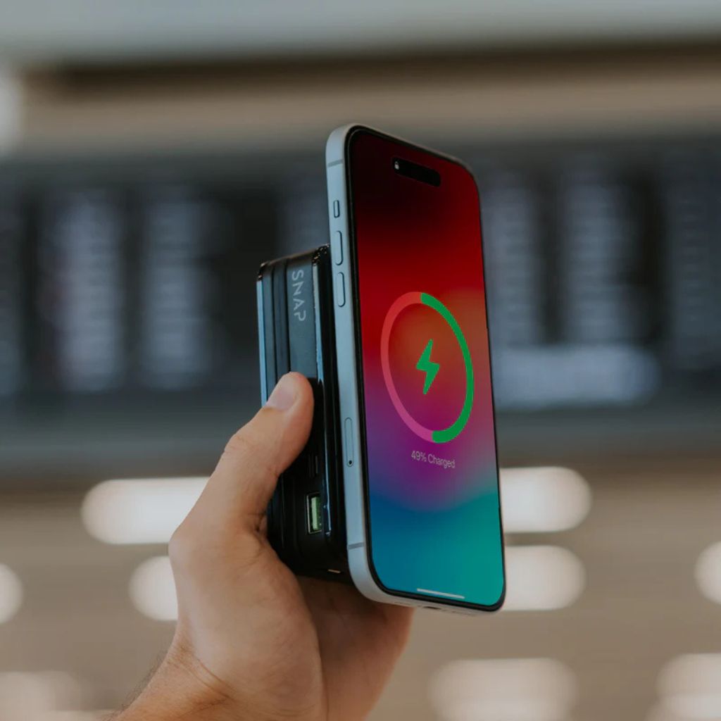 PowerPack Universal Pro - 65W Laptop Power Bank - Black - Love Luggage