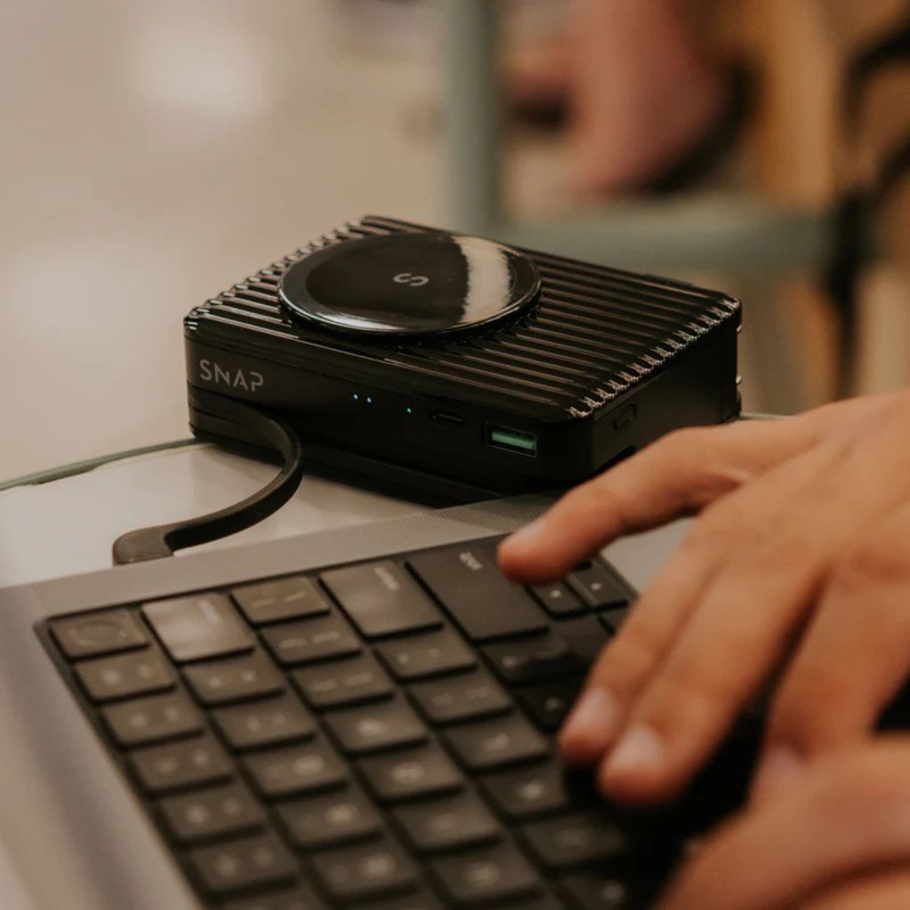 PowerPack Universal Pro - 65W Laptop Power Bank - Black - Love Luggage