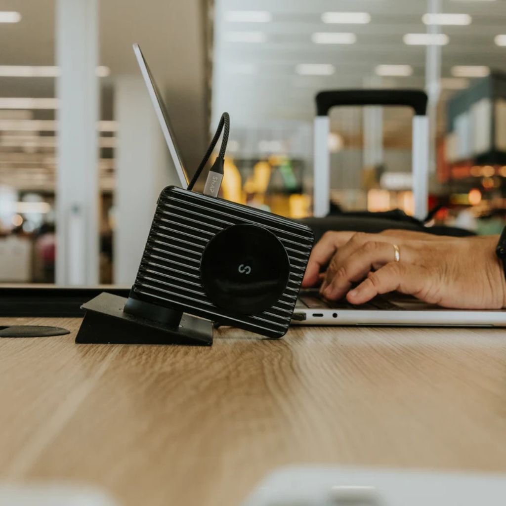 PowerPack Universal Pro - 65W Laptop Power Bank - Black - Love Luggage