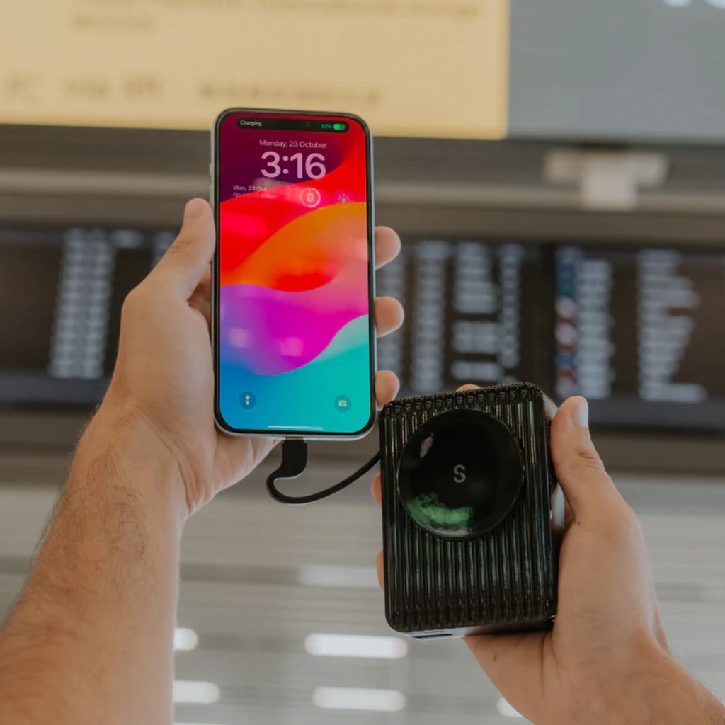 PowerPack Universal Pro - 65W Laptop Power Bank - Black - Love Luggage