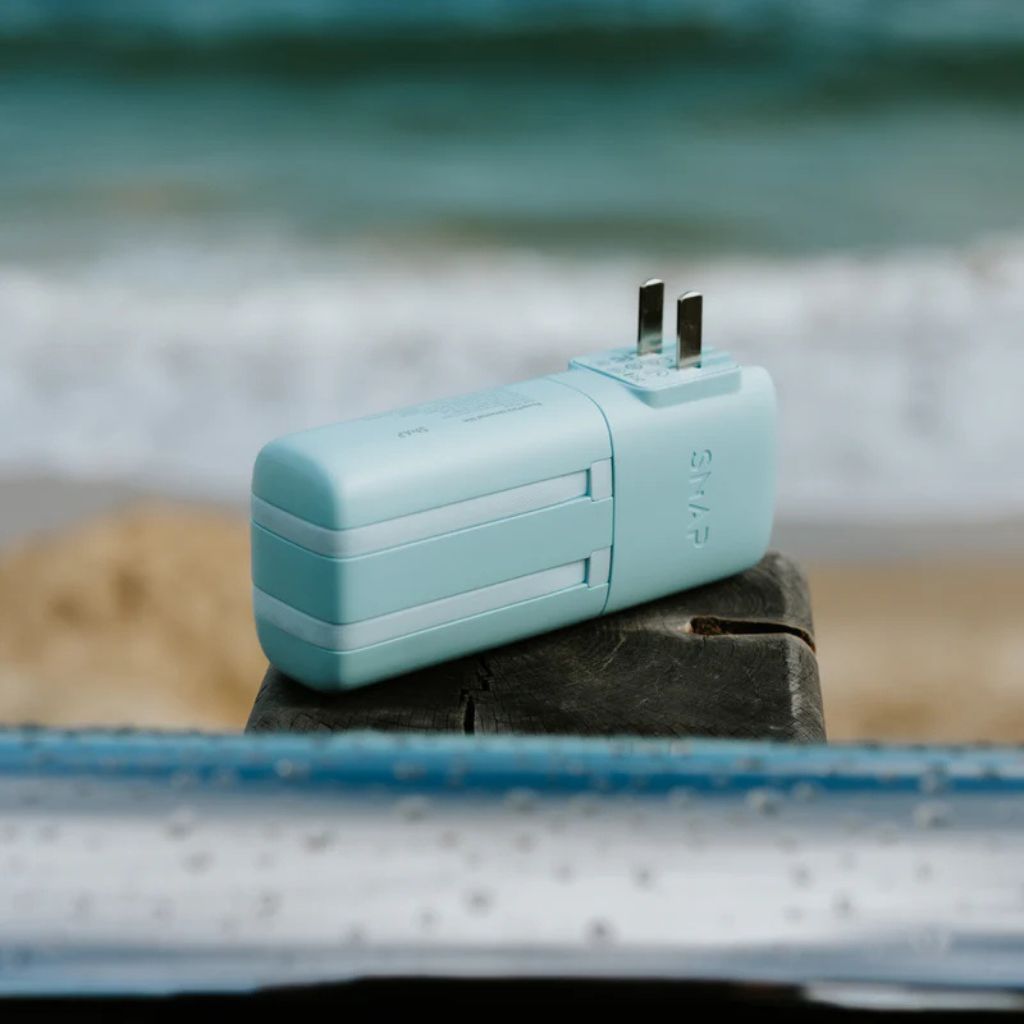 PowerPack Universal Slim - 10,000mAh Slim Travel Power Bank - Jade Green - Love Luggage