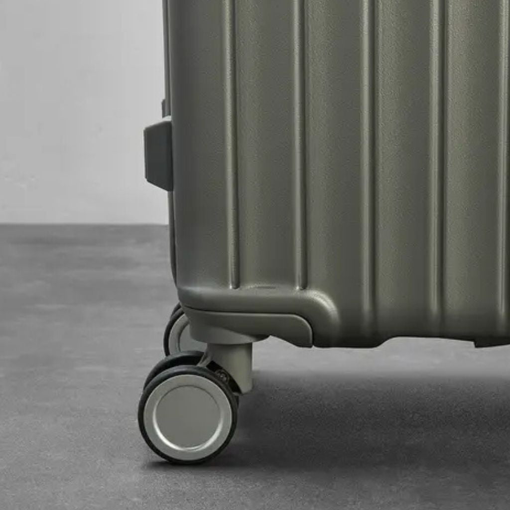 Rock Aspen Carry On Hardsided Suitcase - Charcoal - Love Luggage