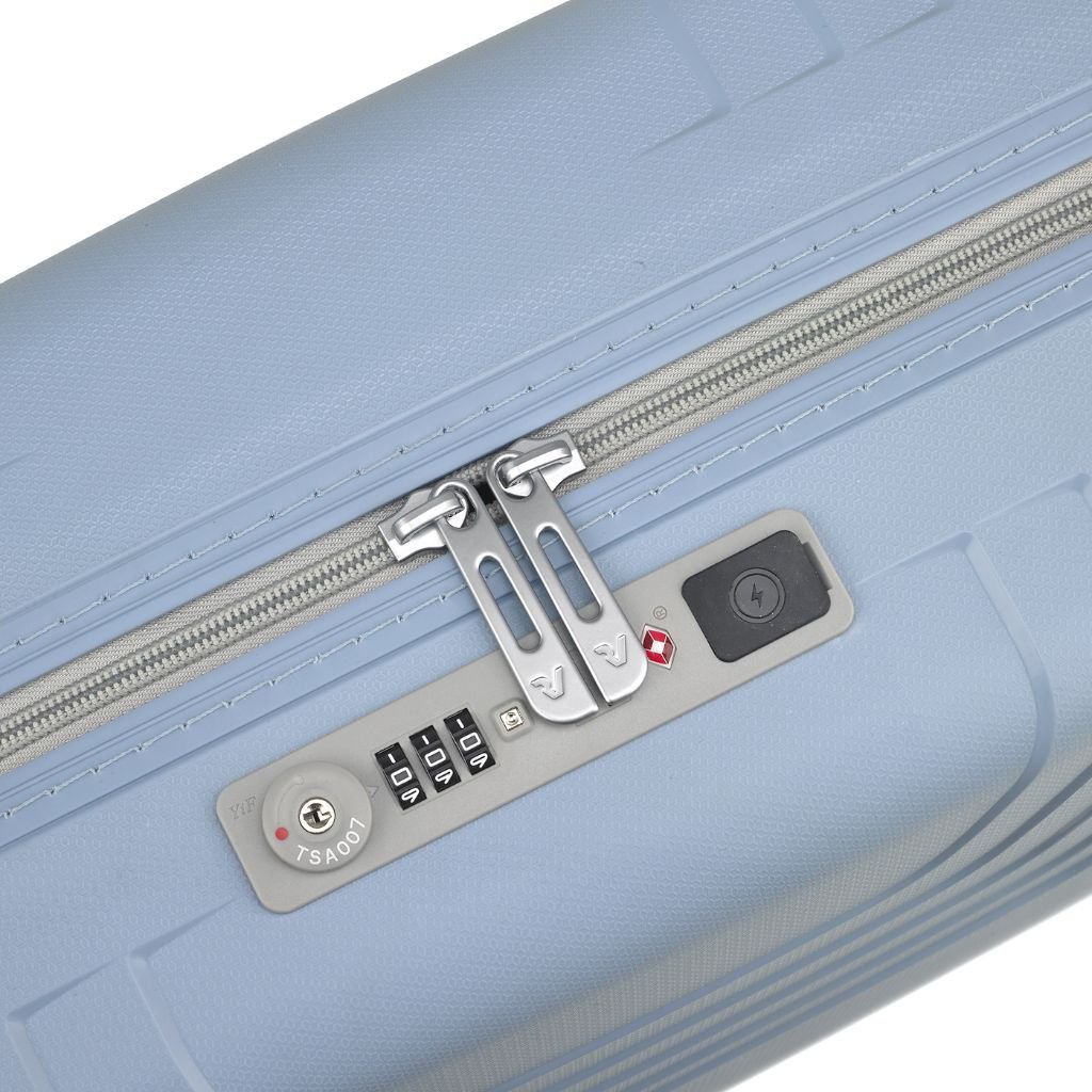 Roncato Ypsilon Carry On 55cm Hardsided EXP Spinner Suitcase Pale Blue - Love Luggage