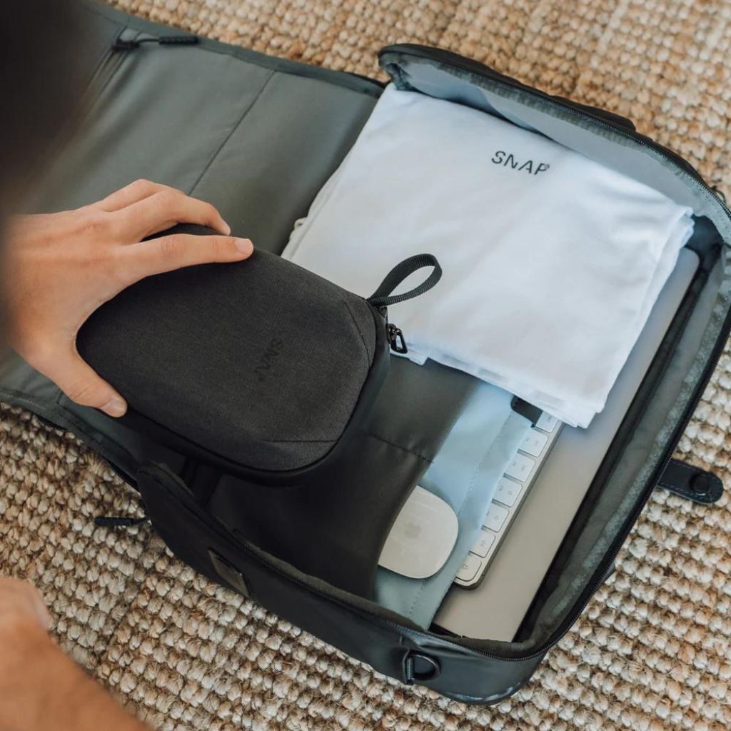 SnapWireless Trvlr Shoulder 15.6" Work Bag Black - Love Luggage