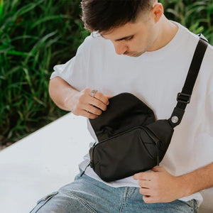SnapWireless Trvlr Sling Shoulder Bag Black - Love Luggage