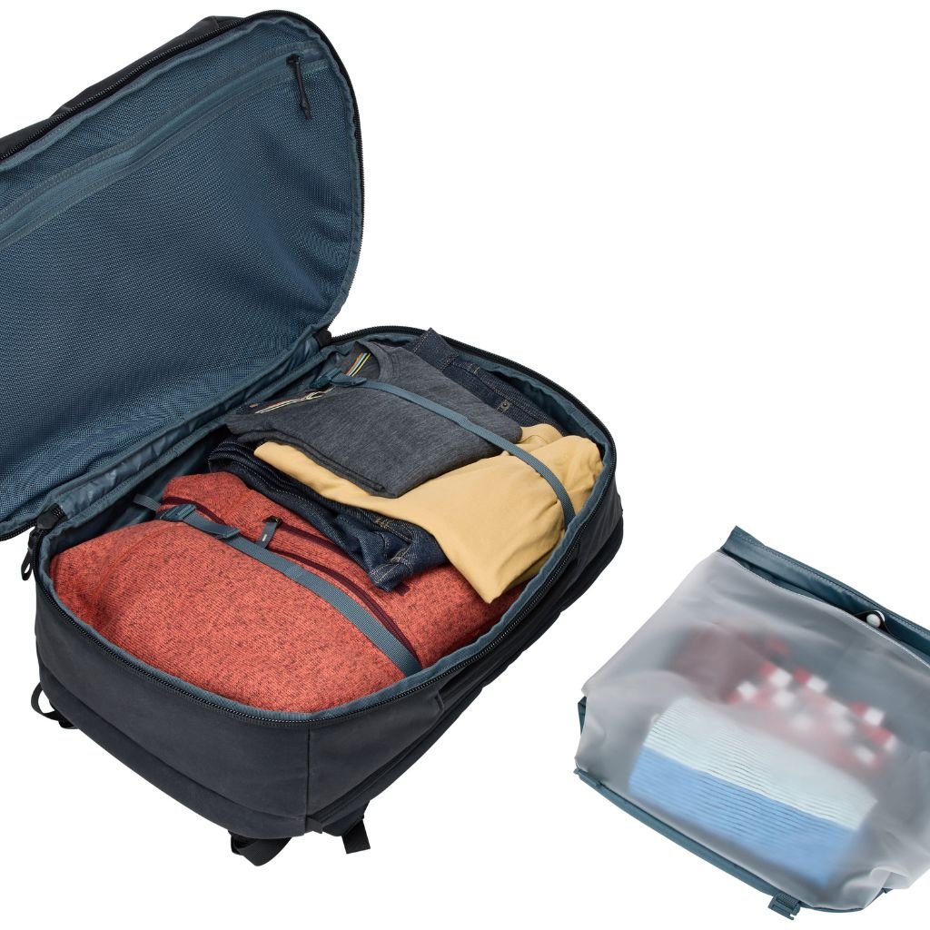 Thule Aion Travel 40L Laptop Backpack - Black - Love Luggage