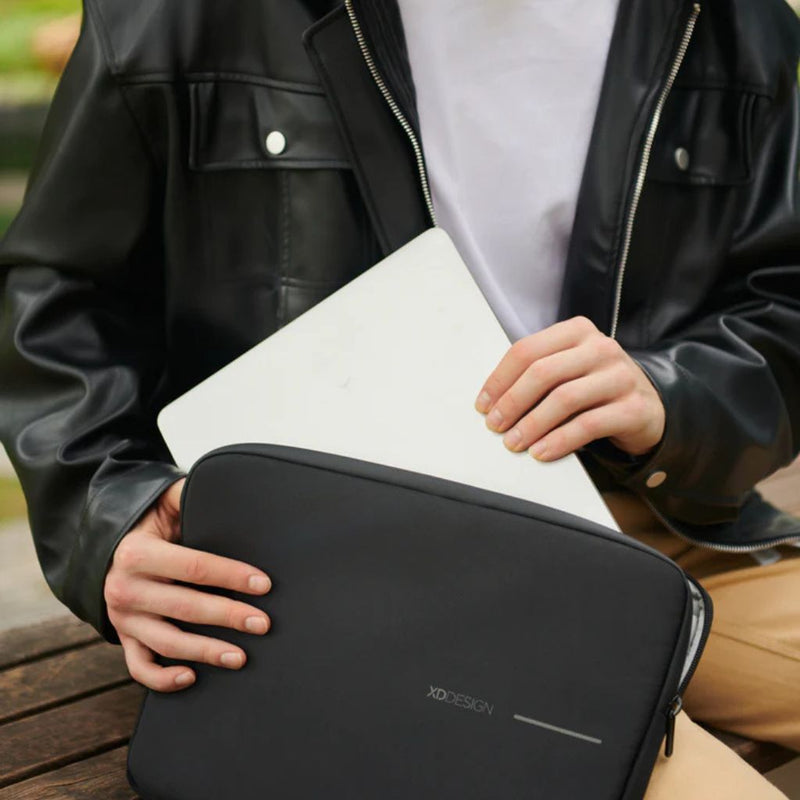 XD Design 16" Laptop Sleeve - Black - Love Luggage
