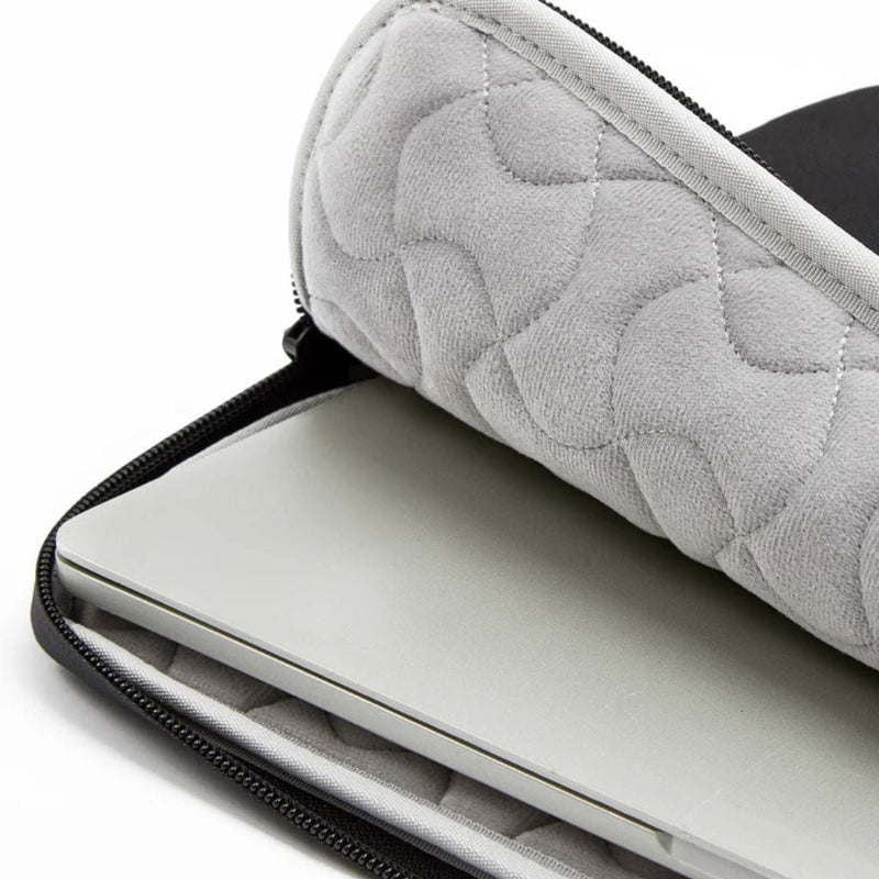 XD Design 16" Laptop Sleeve - Black - Love Luggage