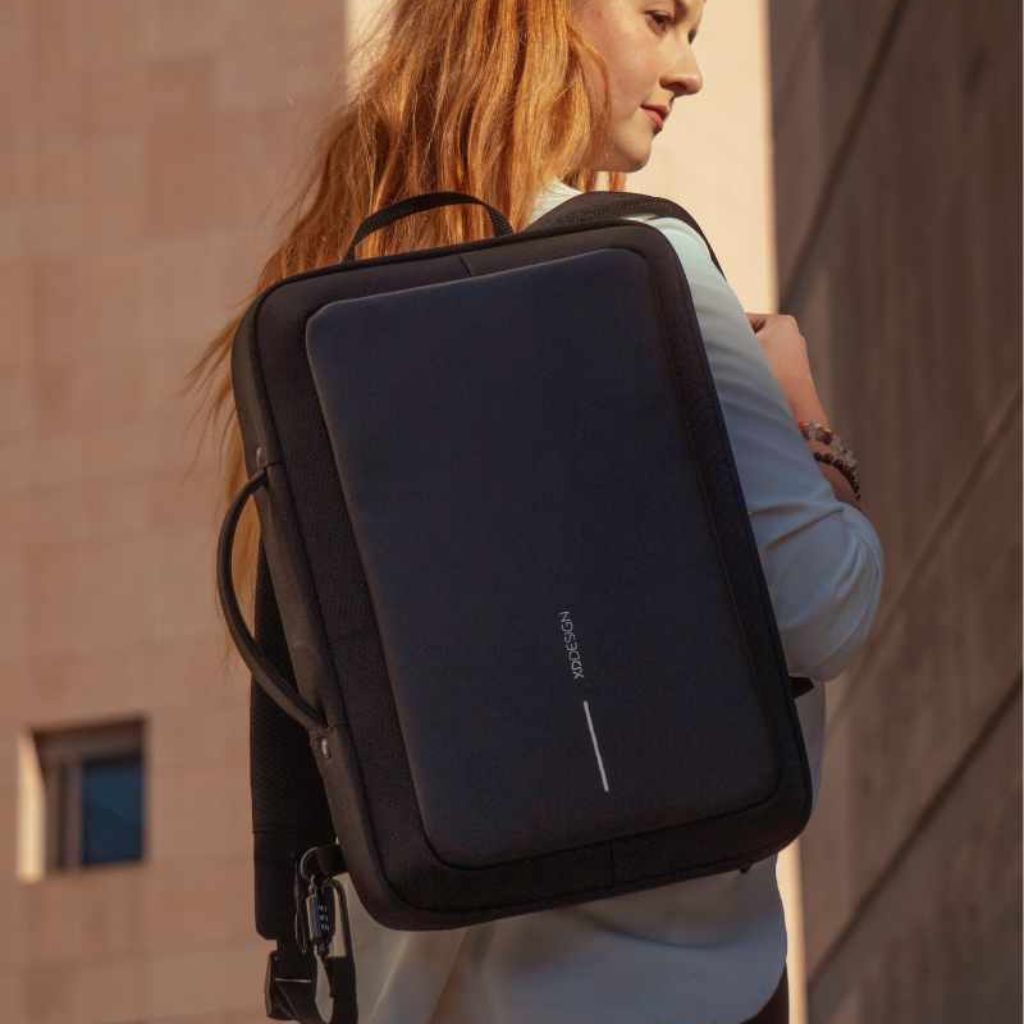XD Design Bobby Bizz 2.0 16" Laptop Backpack & Briefcase - Black - Love Luggage