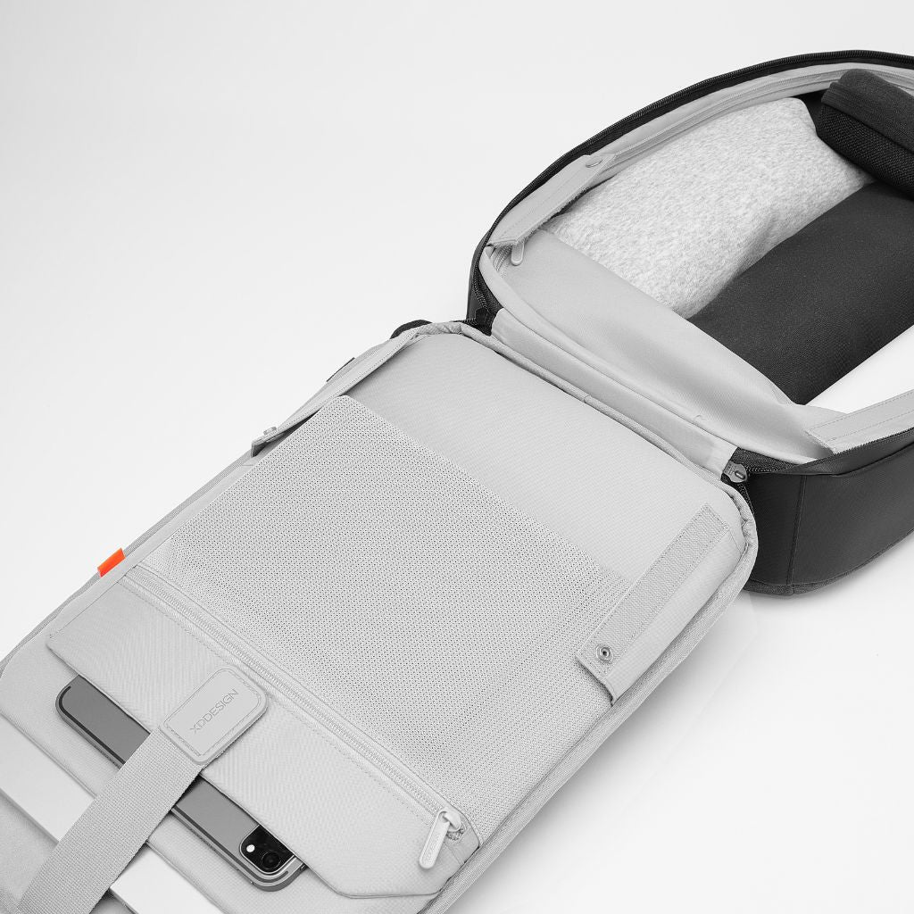 XD Design Bobby Edge Laptop Backpack - Black - Love Luggage