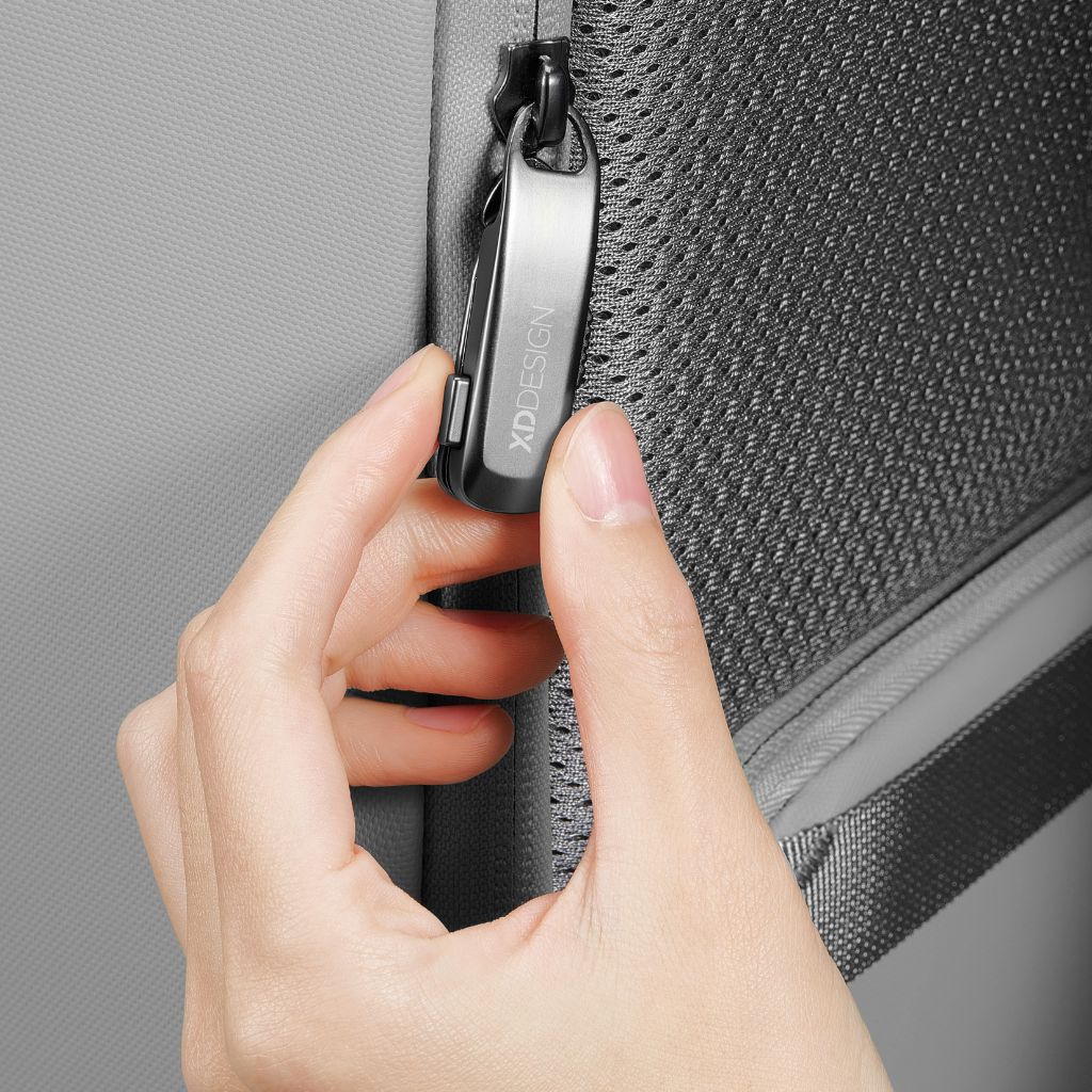 XD Design Bobby Edge Laptop Backpack - Grey - Love Luggage