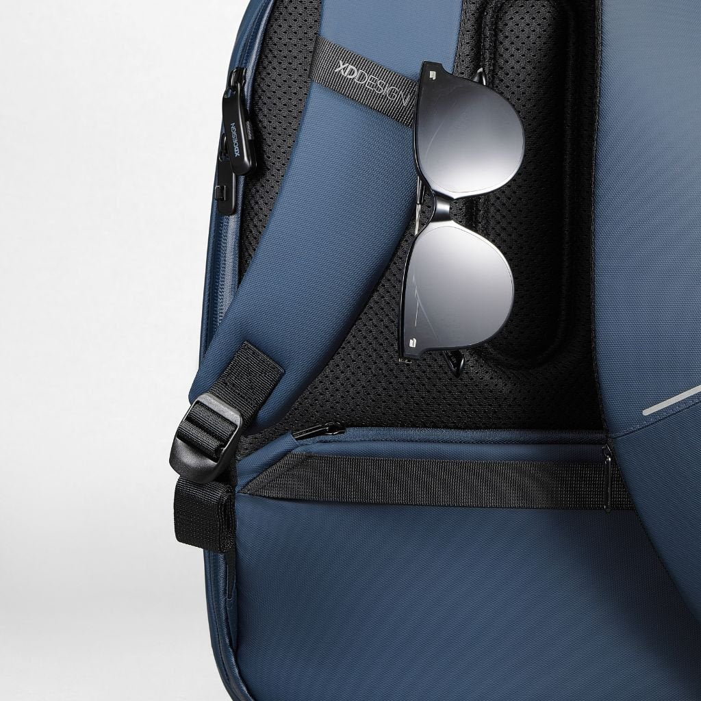 XD Design Bobby Edge Laptop Backpack - Navy - Love Luggage