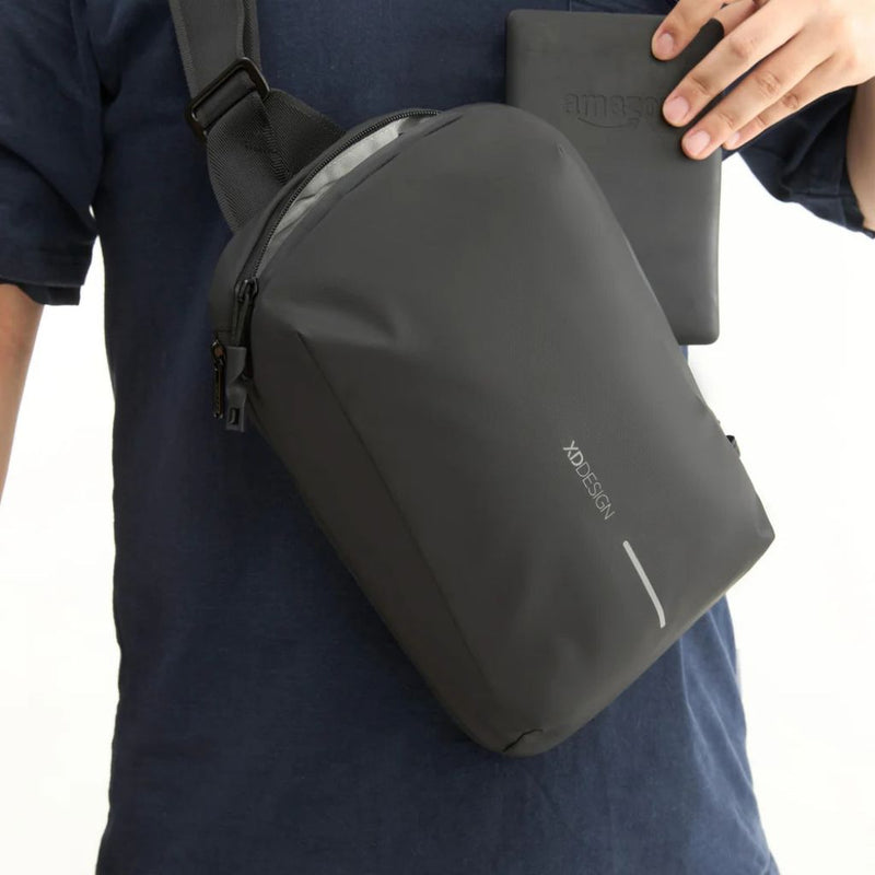 XD Design Urban Expandable Sling - Black - Love Luggage