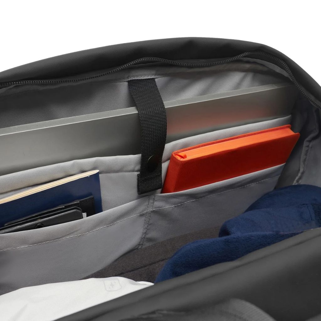 XD Design Urban Weekend Bag - Black - Love Luggage