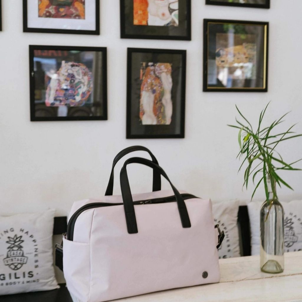 Antler Chelsea Overnight/Gym Bag Blush - Love Luggage