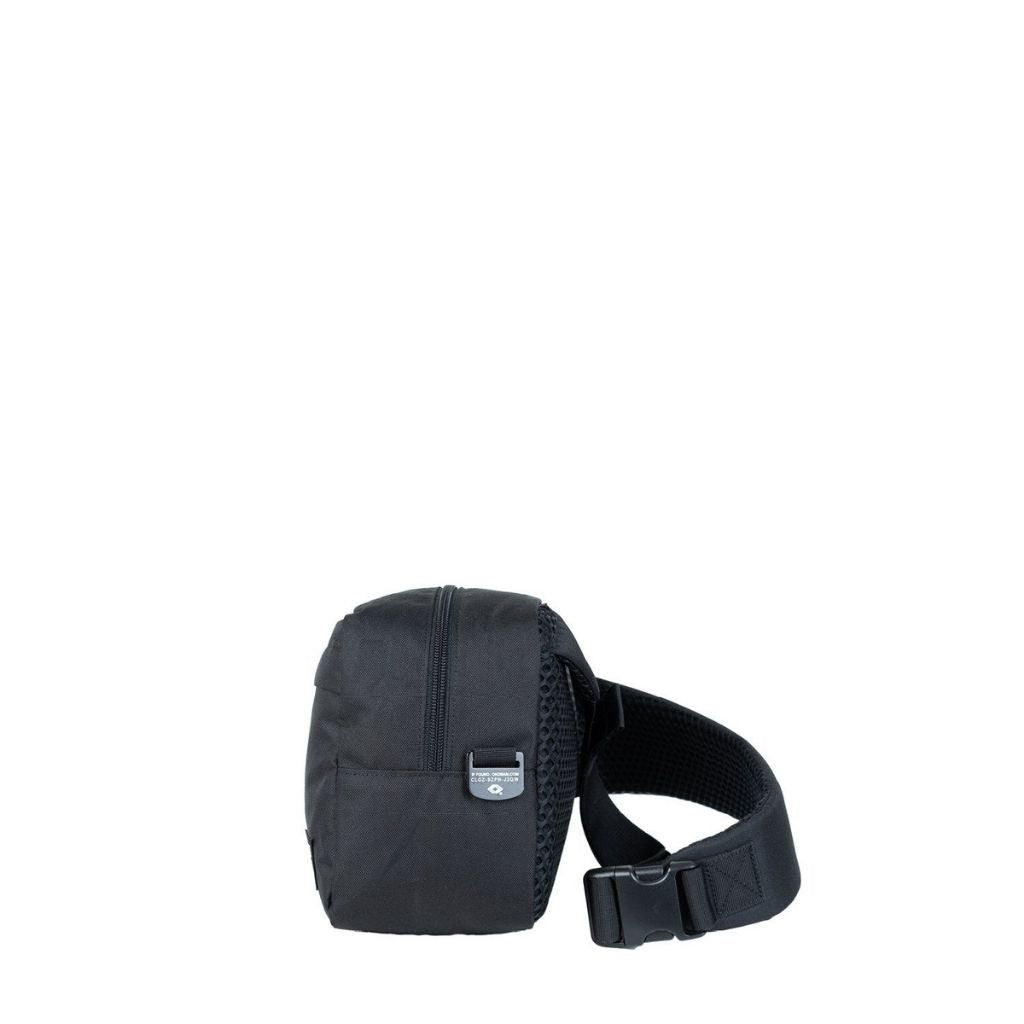 CabinZero Classic 2L Hip Pack - Absolute Black