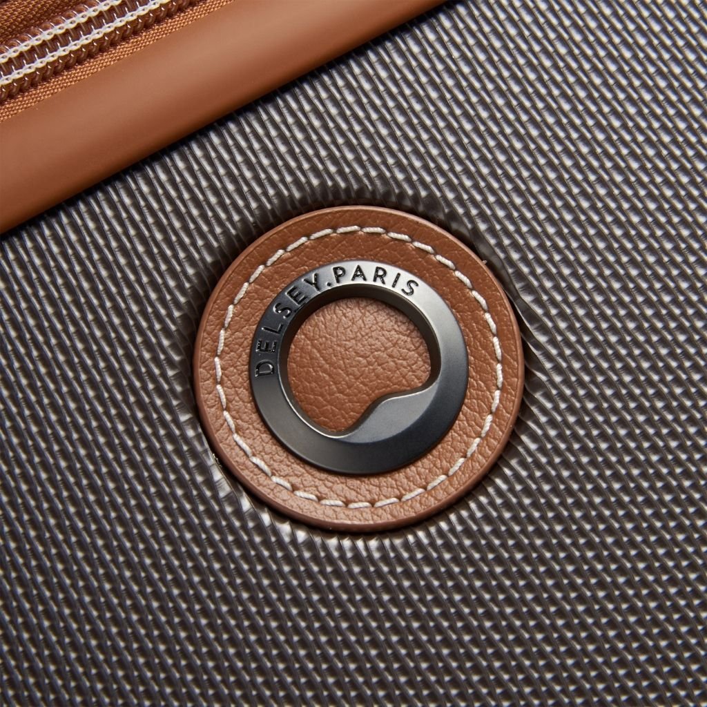Delsey Chatelet Air 2.0 Beauty Case - Chocolate - Love Luggage