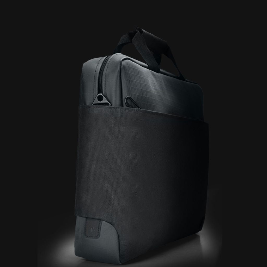 Evol 15.6″ Byron Shoulder Laptop Brief - Black - Love Luggage