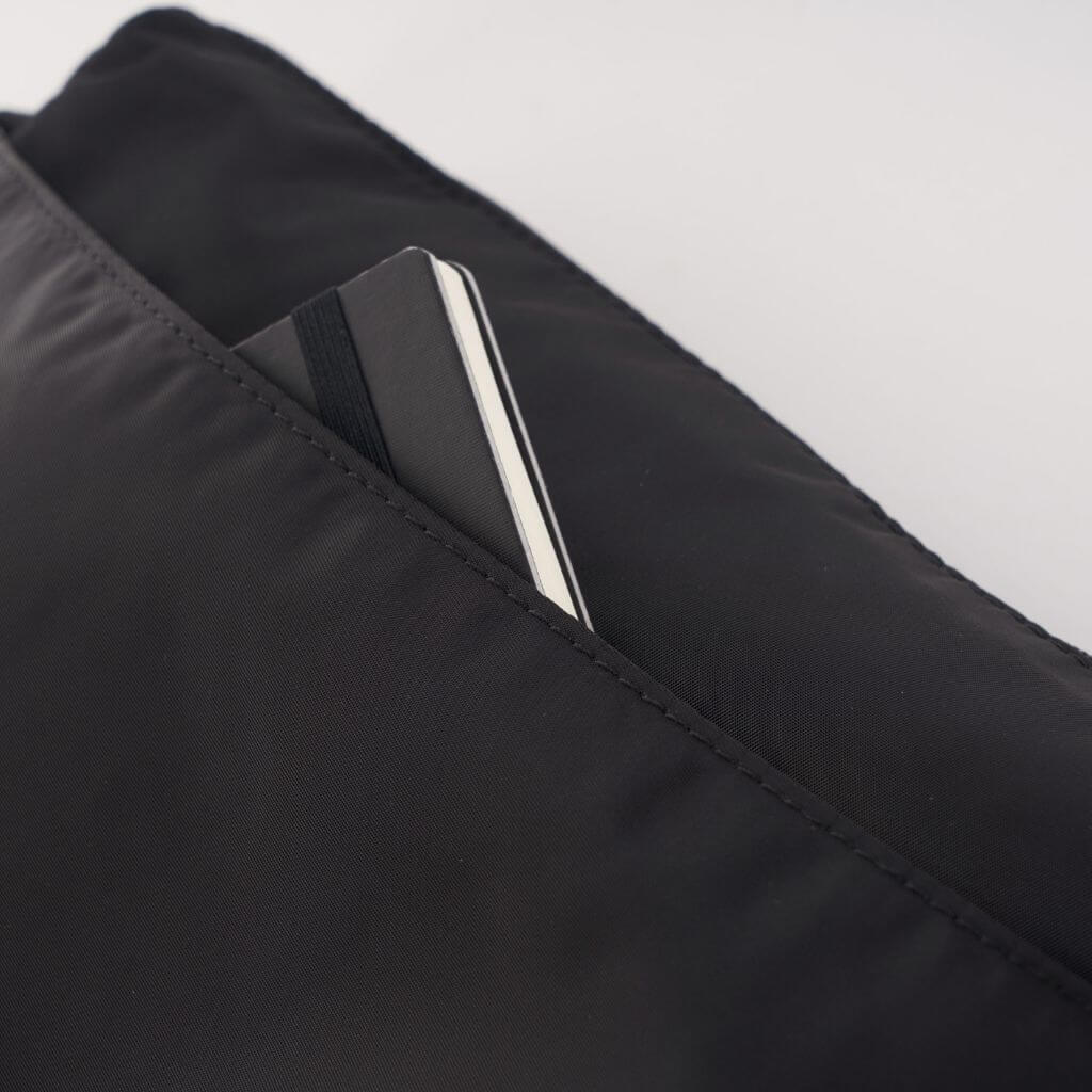 Hedgren Eye Medium Crossbody Bag RFID Black - Love Luggage