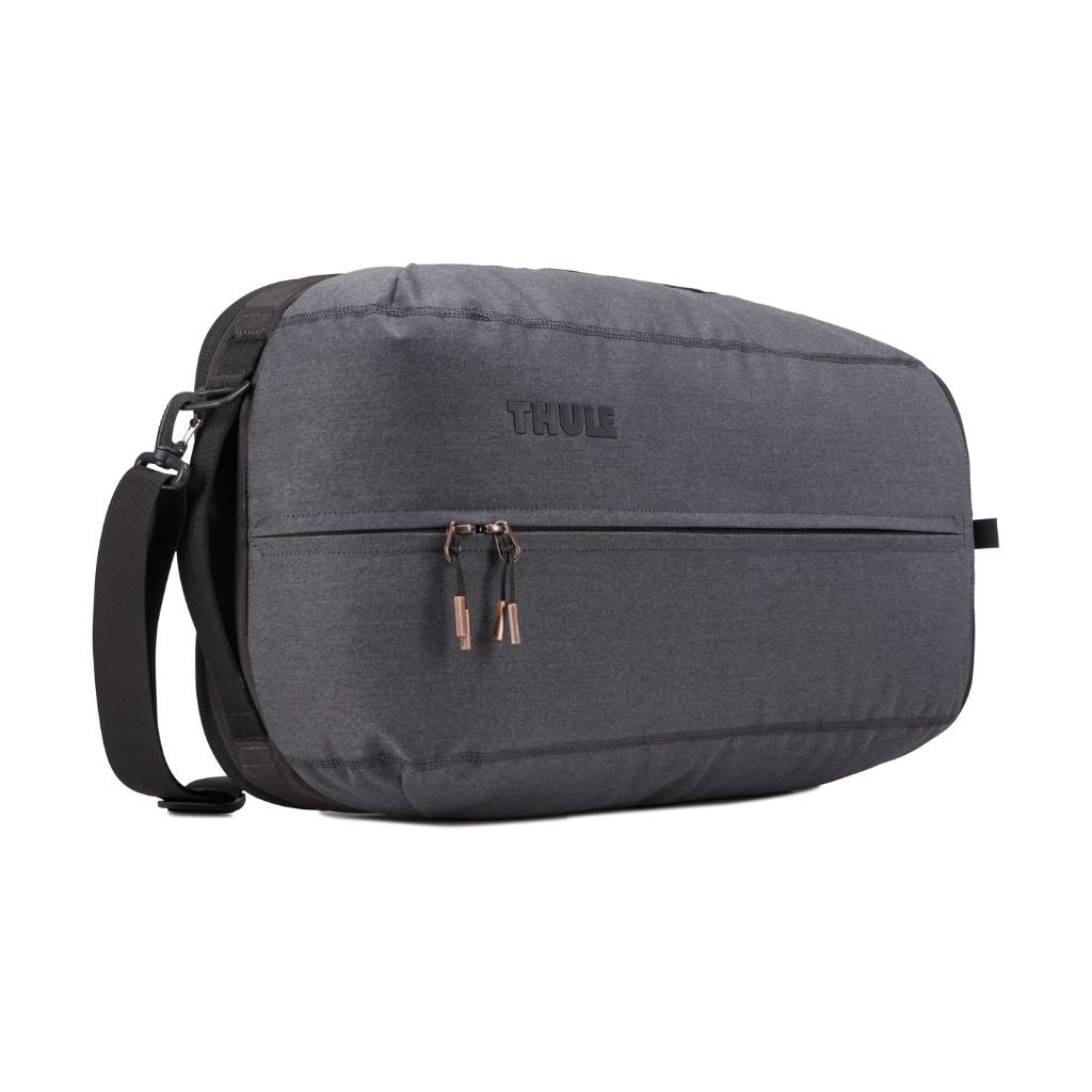 Thule Vea 21L Laptop Backpack - Black - Love Luggage