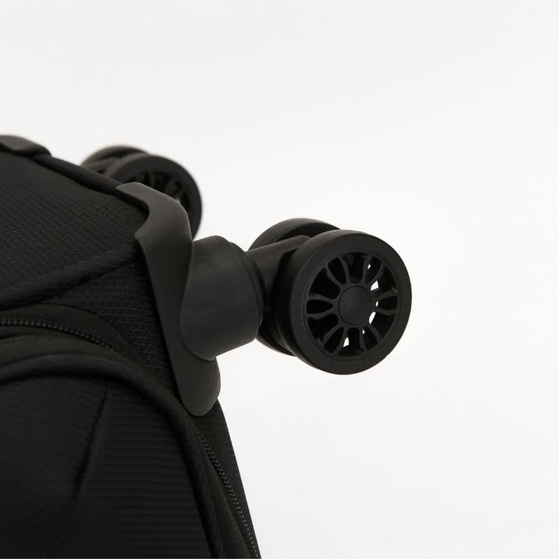 Tosca So Lite 3.0 Large Softsided Spinner Suitcase - Black - Love Luggage